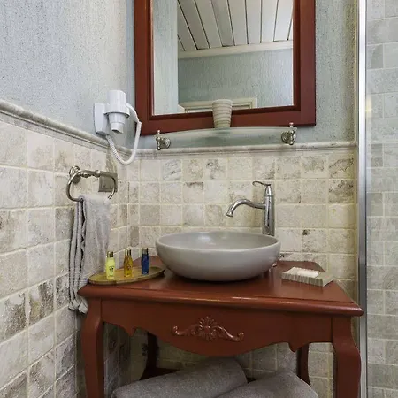 Karamela Hotel 3*