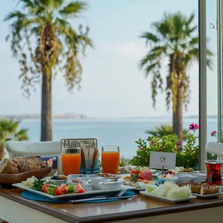 Karamela Otel 3*