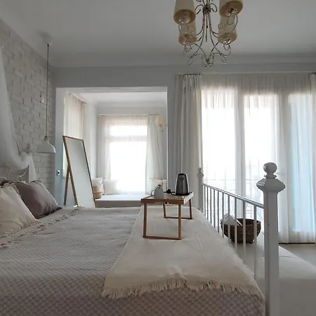 Karamela Otel Ayvalı